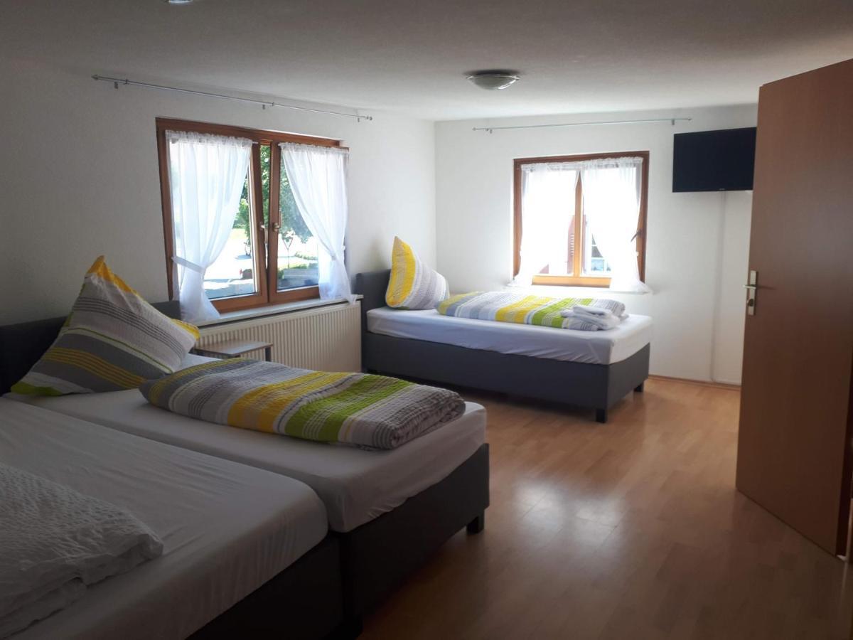 Gaestehaus Pension Waldhorn Weilen unter den Rinnen Exteriör bild